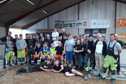 Godt samarbejde med virksomheder sikrer unge en læreplads